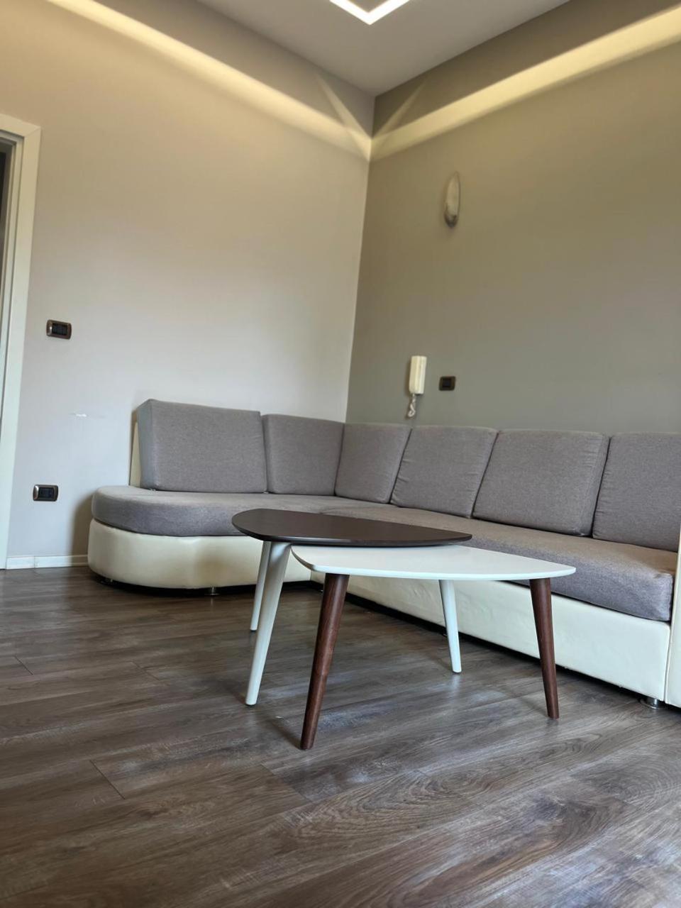 Lukas Apartament Vollga دراس المظهر الخارجي الصورة