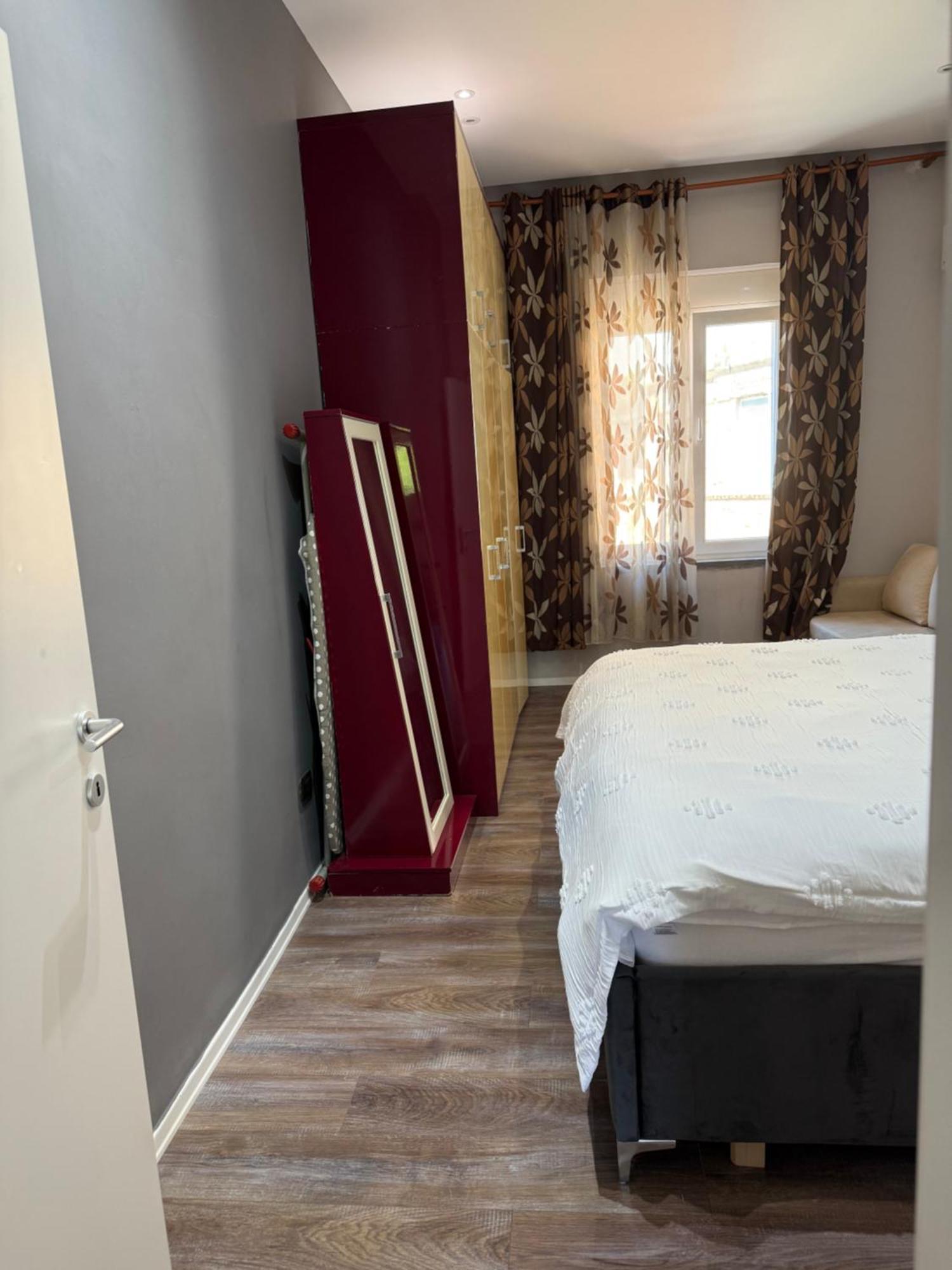 Lukas Apartament Vollga دراس المظهر الخارجي الصورة